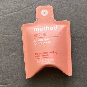 Method Island Mist Body Wash SAMPLE